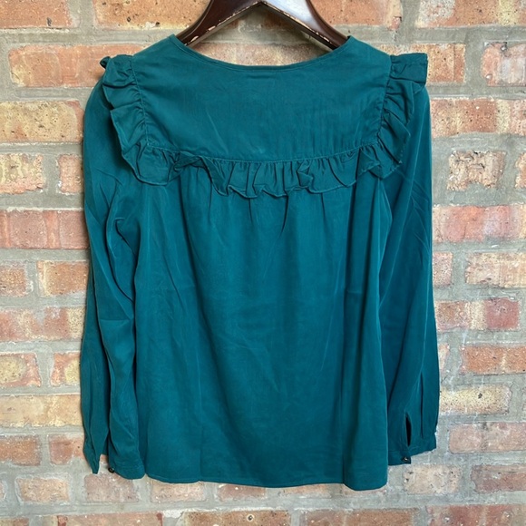 L.L.Bean Signature emerald green 100%Silk ruffle detail long sleeve shirt - Picture 8 of 13